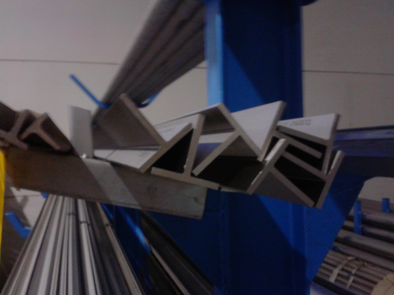 T in Acciaio Inox